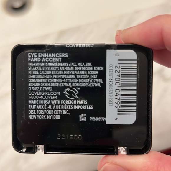 *New* CoverGirl Eye Enhancers - Picture 3 of 6